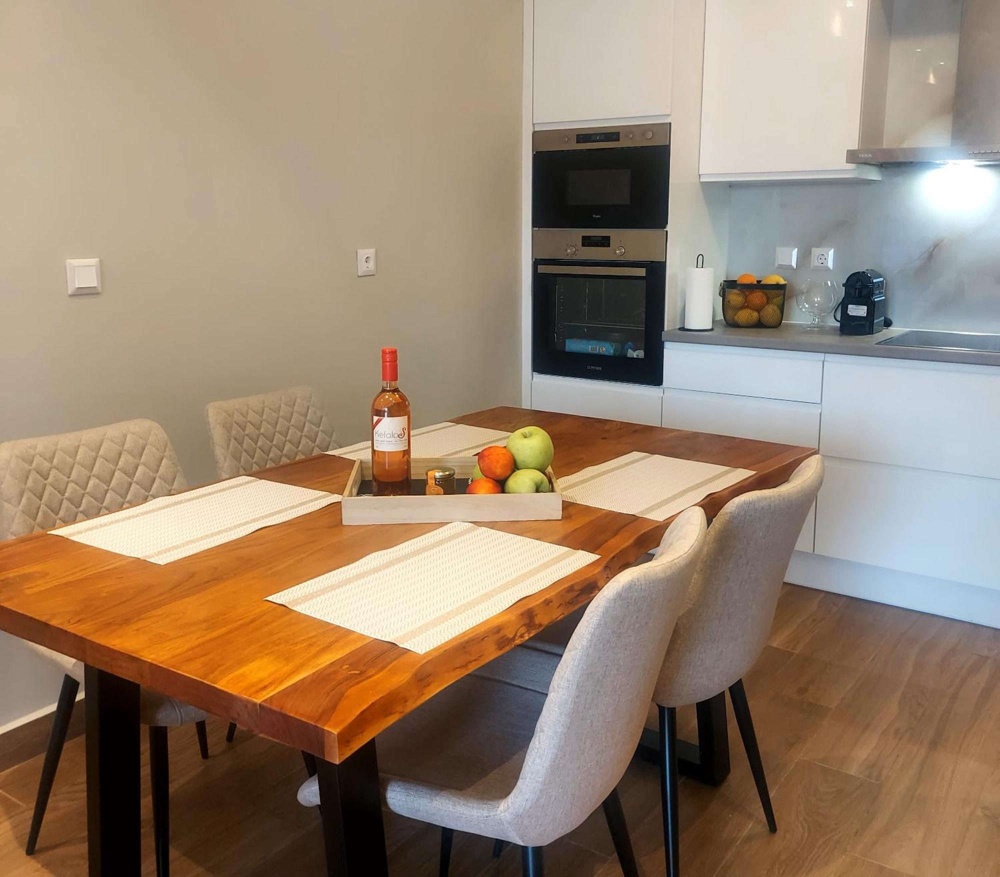 Adelinas' Apartment Argostoli  Ngoại thất bức ảnh