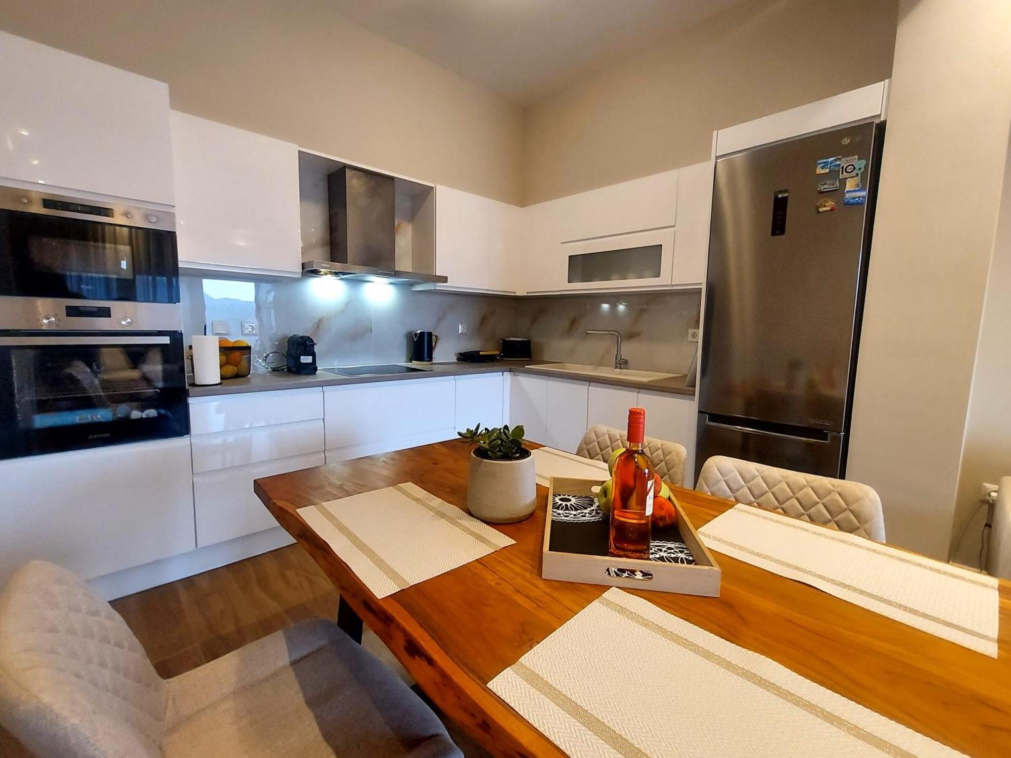 Adelinas' Apartment Argostoli  Ngoại thất bức ảnh