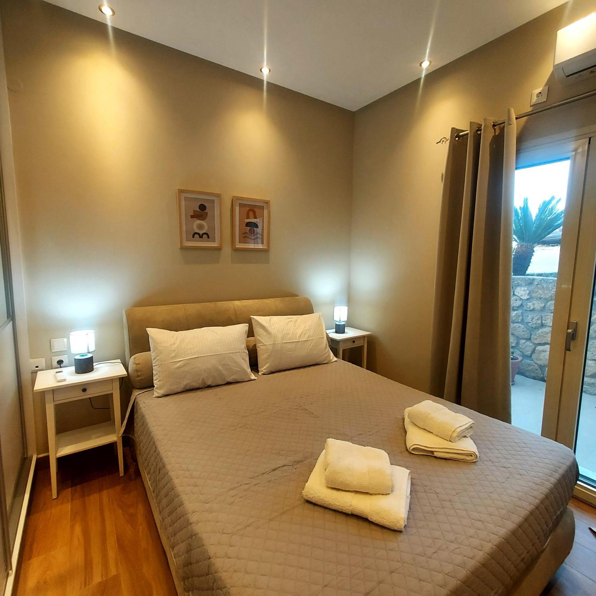Adelinas' Apartment Argostoli  Ngoại thất bức ảnh