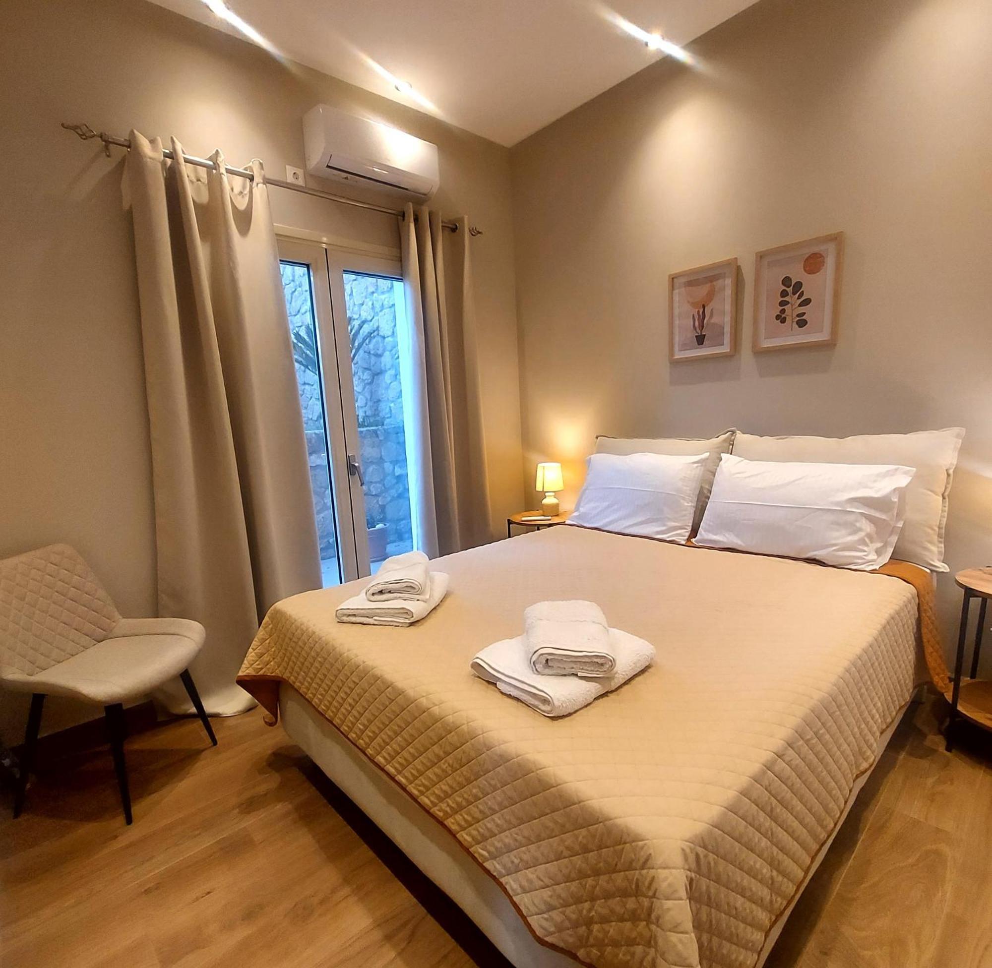 Adelinas' Apartment Argostoli  Ngoại thất bức ảnh