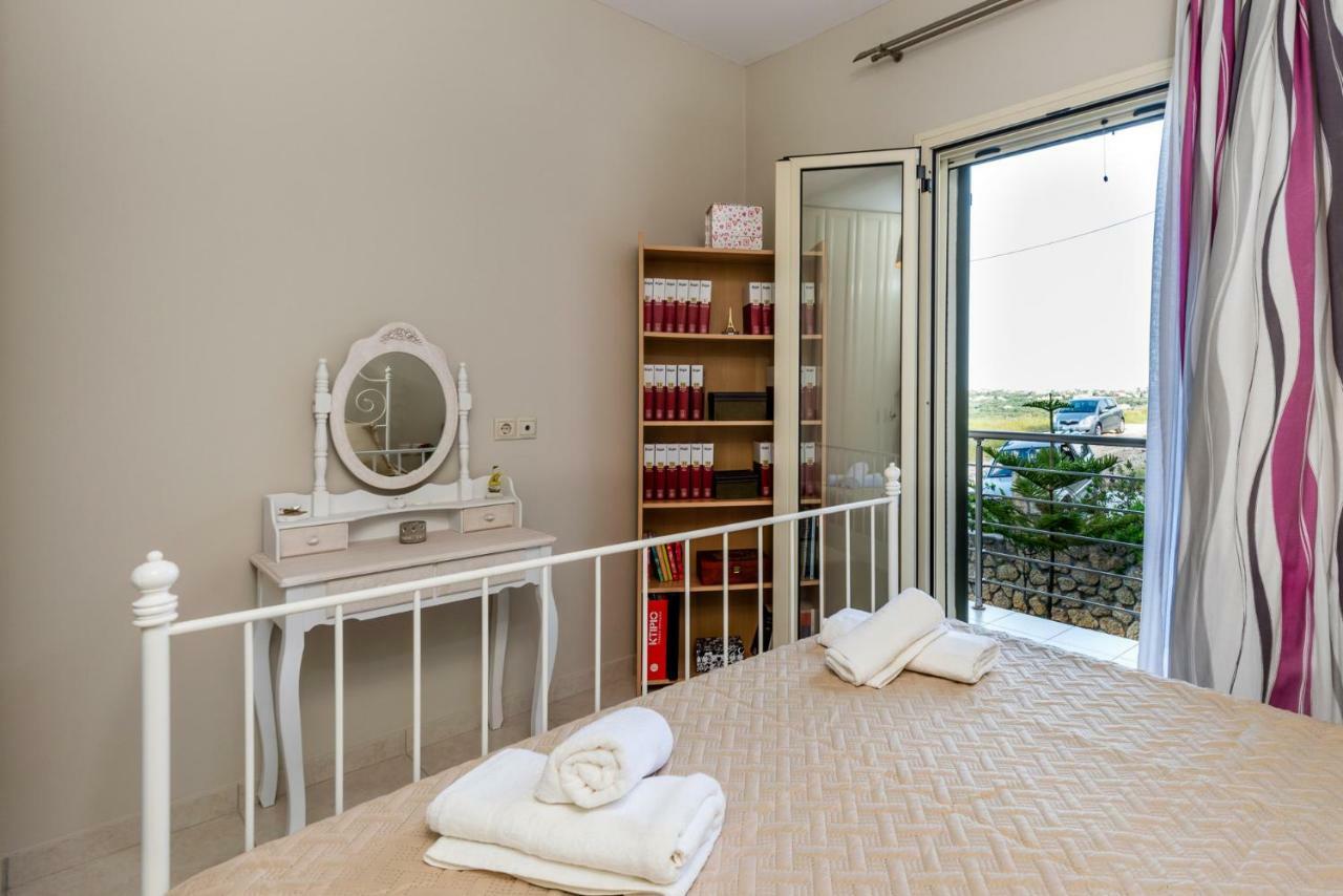Adelinas' Apartment Argostoli  Ngoại thất bức ảnh